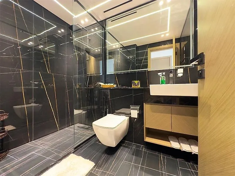 Apartment Luxurious New 1 Bedroom With Balcony And New Building Dubai