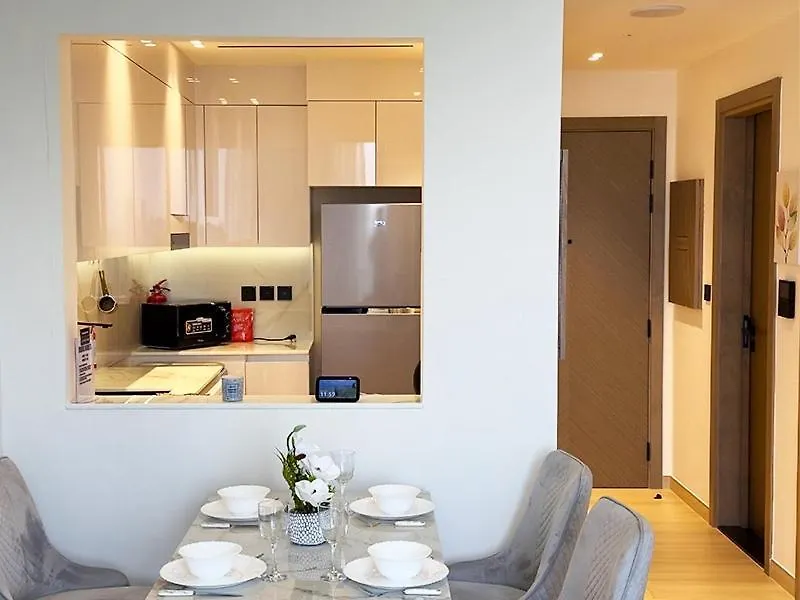 Luxurious New 1 Bedroom With Balcony And New Building Dubai