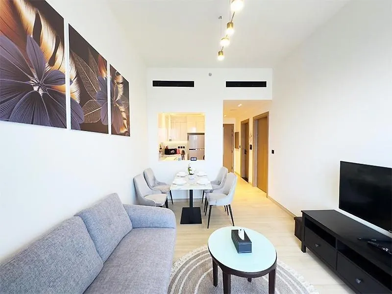 Luxurious New 1 Bedroom With Balcony And New Building Dubai